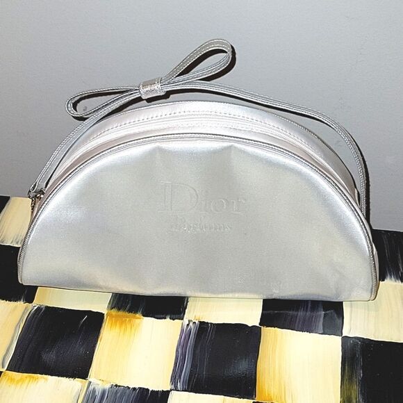 DIOR Parfums Cosmetic Case Bag White Silver - Picture 2 of 11